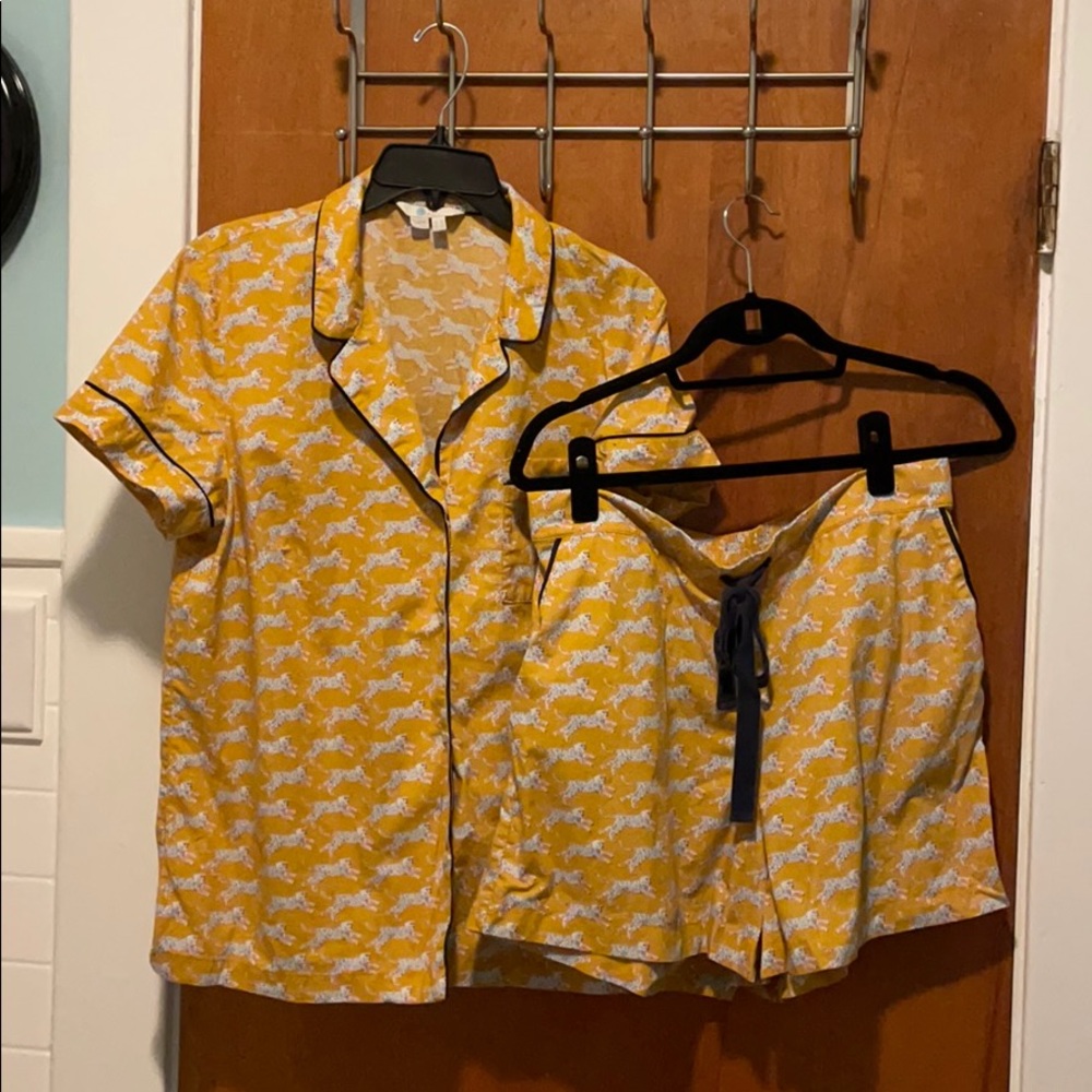 Size 12 Boden Phoebe pajama shorts & sleep shirt